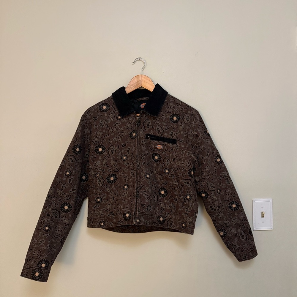 Dickies Dark Brown Paisley Jacket with Black Collar